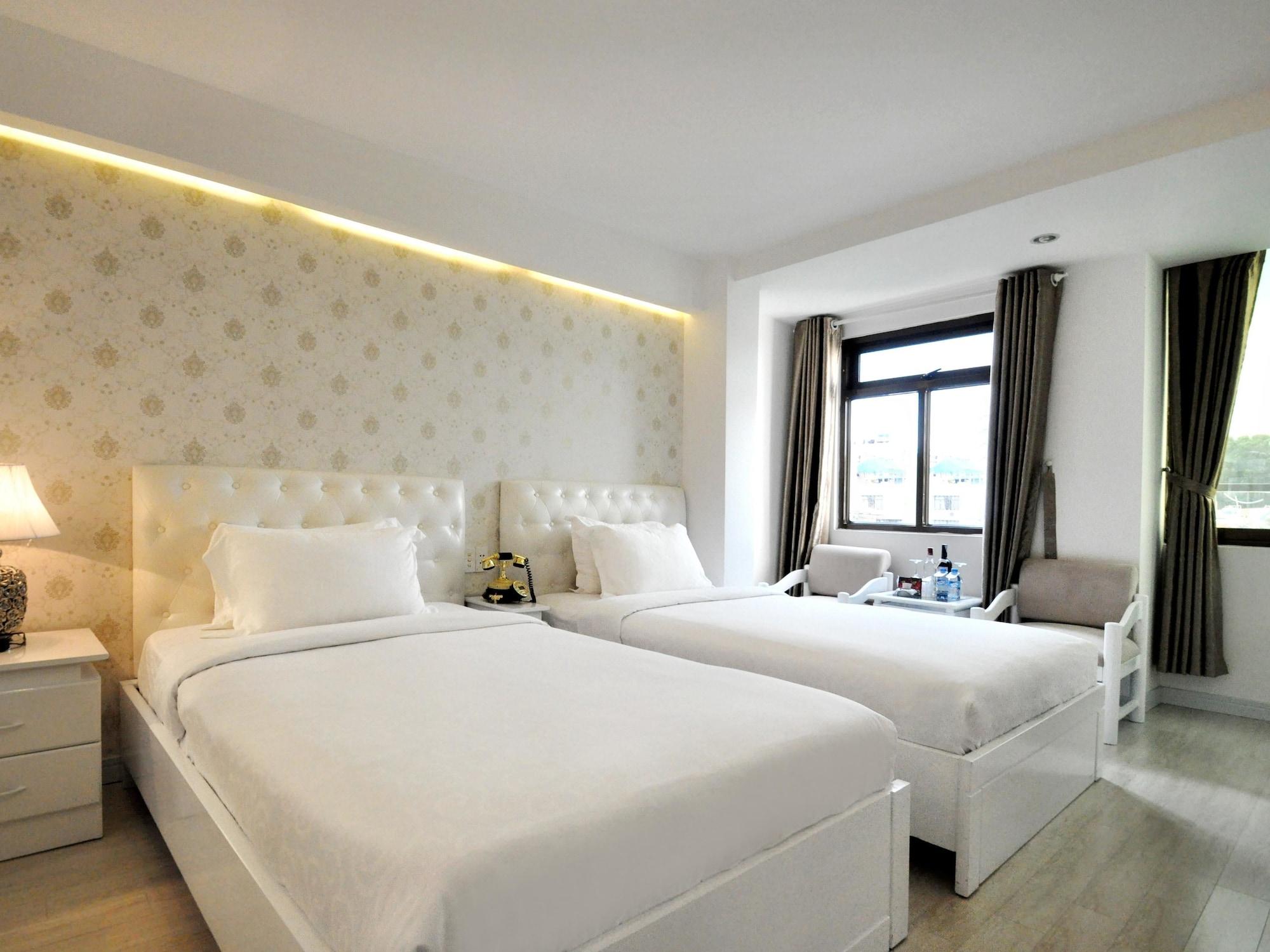 The White Hotel 8A Thai Van Lung TP. Hồ Chí Minh Ngoại thất bức ảnh